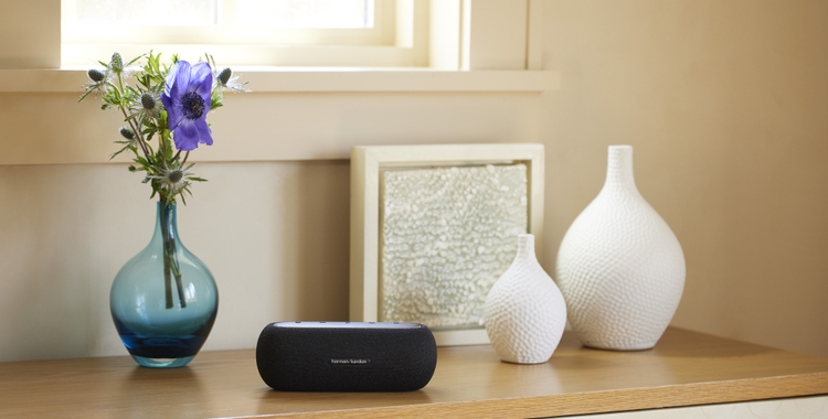 Never leave your music behind with Harman Kardon Luna | HARMAN